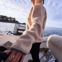 Vapor Apparel Women's Headwind Poly Fleece Pullover -MR Ave Clothing Shop GUEST 05b4d325 06b1 4dcd b4f1 be95c8816d88