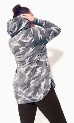 Women's Plus Size Pocket Print Sweat Top - Gray Camo | ZIM & ZOE