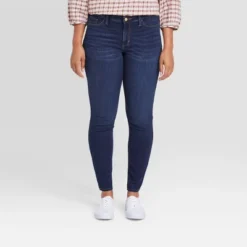 Women's Mid-Rise Skinny Jeans - Universal Thread™ Blue -MR Ave Clothing Shop GUEST fbf43d82 ce7e 4377 b631 b0ddf79afcc4